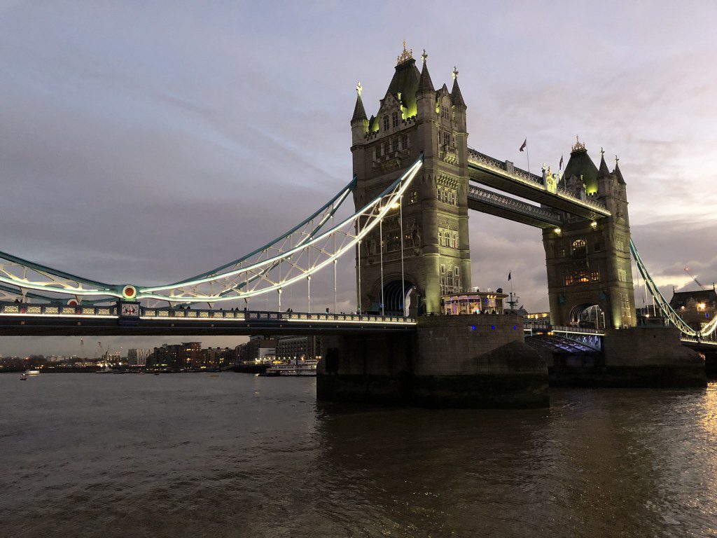 גשר לונדון
