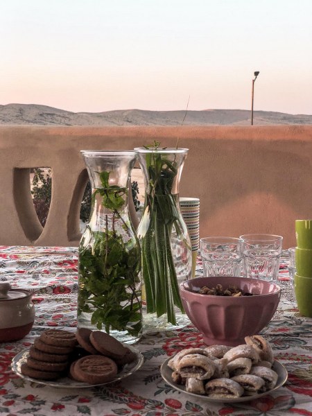 כיבוד על בית במדרשת בן גוריון בדרום