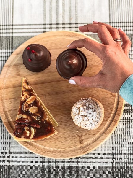 קינוחי קרמבו וטארט בקמחי קונדיטוריה