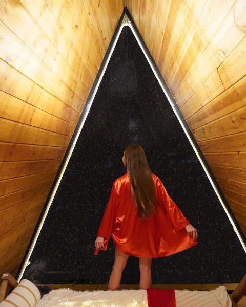 בקתת הפירמידה לזוגות